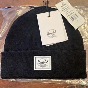 Herschel Elmer shallow in black